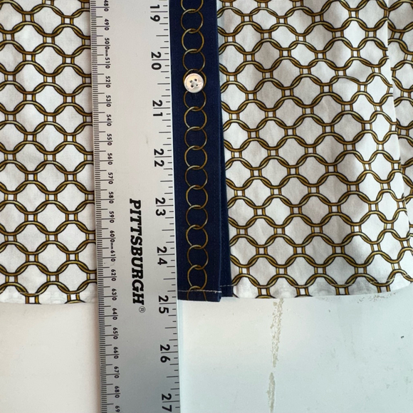 Talbots Button Up Shirt Womens 6 White Non Iron Chain Print Long Sleeve Office - Picture 8 of 9